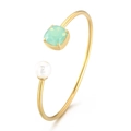 Brazalete abierto dorado con cristal cuadrado verde menta y perla blanca elegante - Verde Menta + Dorado