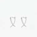 Minimalistische S925 sterling zilveren geometrische kruis oorbellen voor dames op wit decor - 925 zilver / Zilver