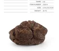Accesorio de roca en miniatura marrón realista para escenas de bosque de dinosaurios - Piedra con Textura de Agujeros (NO.127-62/4)
