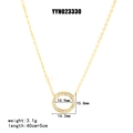 Dettaglio della collana a cuore placcata oro 18K con zirconi e misure precise - Stile Tondo (YYN023330)