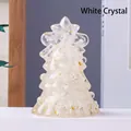Weihnachtsbaum aus weißem Kristall mit Goldfolie und Merry Christmas Relief - Bergkristall