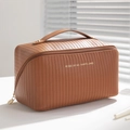Trousse de maquillage marron en cuir PU avec rayures verticales et poignée de transport - Marron