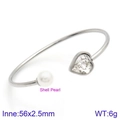 Silver cuff bracelet with a white shell pearl and sparkling heart-shaped glass stone - Silver Clear Crystal Heart Shell Pearl Style (KB123112-K)