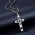 Collier avec pendentif croix évidée en acier inoxydable argenté sur chaîne serpent homme - Croix Creuse + Chaîne Couleur Acier