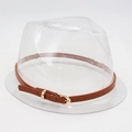 Detailansicht eines transparenten Hutes mit braunem Lederband und goldener Schnalle für Damen - Einheitsgröße / Kleines Braunes Leder