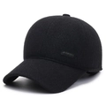Schwarze Herren-Winter-Baseballkappe mit Fleece-Textur und Ohrenschützern - Schwarz mit Sport-Logo / Schwarz (Sport Etikett)