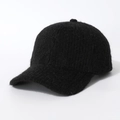 Casquette de baseball noire en tricot d'hiver chaud avec texture en mohair duveteux épais - Taille unique / Noir