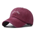 Berretto da baseball bordeaux in cotone lavato vintage con ricamo bianco Feelings - Ricamo FEELINGS (5002465555954) / Borgogna