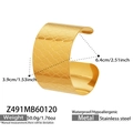 Vue macro de la manchette en acier inoxydable de 3,9 cm avec dorure à l'or fin 18 carats - Style Or à Texture d'écailles de Poisson (Z491)