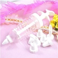 Manual cake airbrush set with seven white plastic nozzles for baking and decorating - White Simple Icing Gun (8 Nozzle Set)