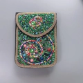 Sac bandoulière bohème fait main en perles vertes avec motifs spirales et chaîne dorée - Spirale Verte