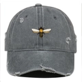 Casquette de baseball grise délavée avec broderie abeille et détails déchirés vintage - Taille unique / Gris