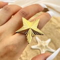 Anello vintage in acciaio al titanio placcato oro con motivo a stella e raggi di sole - Oro