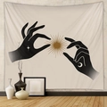 Detalle de tapiz bohemio con siluetas de manos e iconos solares en una pared beige - 73X95CM Tela Cepillada / Beis-Astrología Mística