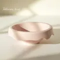 Cuenco de cerámica rosa con borde ondulado y base plana para comida o agua de gatos - Cuenco de Helado (Sin Soporte) Rosa