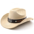 Dettaglio di cappello cowboy con borchie turchesi e fibbia argentata a testa di toro - Cammello