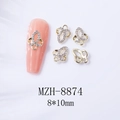Détail des breloques à ongles papillon cœur creux 8x10mm avec base dorée et zircons blancs - Noeud Papillon en Strass Blanc Doré (8874)