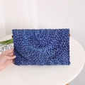 Borsa a mano intrecciata blu navy in paglia di mais con motivo radiale e dettagli - Blu