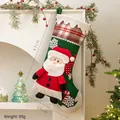 Chaussette de Noël vert foncé avec poupée Père Noël 3D et revers à carreaux rouges - Plaid Vert - Père Noël