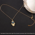 Collana Mano di Fatima in acciaio al titanio con occhio azzurro e finitura oro - Stile 3 (A1204)