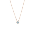 Detailaufnahme der rosévergoldeten Halskette mit rundem hellblauem Zirkonia-Anhänger - Roségold - März (Hellblau)