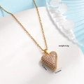 Golden heart necklace with pink pavé zircons, 4.6g weight and 15.8mm pendant size - Gold Heart Necklace with Pink Zircon