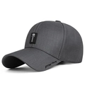 Dunkelgraue verstellbare Herren-Baseballkappe aus Baumwolle mit Gummi-Logo und Stickerei - Verstellbar / Hellgrau