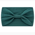 Solid dark green elastic yoga headband with bow detail, minimalist sporty fabric hair accessory - Dark Green