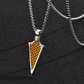 Collana con ciondolo a punta di lancia retrò e trama a nido d'ape d'oro su catena argento - Oro