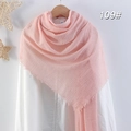 Sciarpa rosa in cotone e lino stropicciato per donna con frange delicate e modello 109 - Rosa