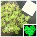 Luminous star wall stickers in green glow color with double-sided adhesive pads - Thin Version/100 Pieces Pack / 2cm/Glow / Green