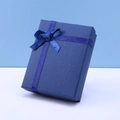 Donkerblauwe sieradendoos met papiertextuur en een elegante satijnen strik - 9*7*2.8cm / Donkerblauw