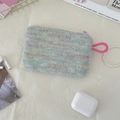 Minibolsa de peluche a rayas arcoíris con cordón rosa para labiales y monedas - Arcoíris Azul