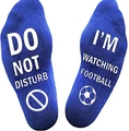 Blaue Baumwoll-Fußballsocken mit Do Not Disturb Watching Football Text auf den Sohlen - Grau