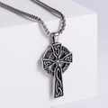 Ciondolo croce nodo celtico gotico vintage in argento con collana in acciaio - Pendaglio Color Acciaio (Con Catena da 60cm)