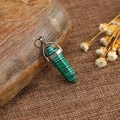 Collier avec pendentif hexagonal en malachite verte et clip argenté sur lin - Malachite