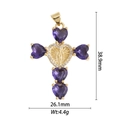 Détail d'un pendentif croix dorée avec pierres violettes en cœur et dimensions 38,9x26,1mm - Croix Vierge Marie Pierre Cœur Violette
