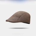 Classic brown houndstooth beret hat in vintage British style for men and women - One Size / Houndstooth Khaki