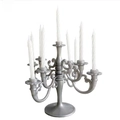 Chandelier baroque argenté à 7 branches avec bougies spirales blanches de fête - Chandelier Argent (A12) / Comprend 9 Bougies