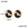 Detalle de pendientes de leopardo de 1,2 cm con bordes de metal dorado pulido - Pendientes Redondos de Leopardo (ZE1519D1)