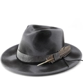 Cappello fedora classico in feltro di lana grigio scuro con decorazione in piuma - M (56-58cm) / grigio scuro
