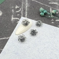 Set de 4 dijes de resina de camelia negra translúcida para decoración de uñas DIY 3D - 8mm / Negro