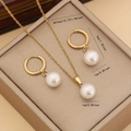 Golden imitation pearl pendant necklace and earrings set with O-chain and lever-back hoops - Round Style (1# Round)