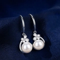 Elegante set di gioielli a farfalla con orecchini di perle e strass luccicanti - Orecchini Solo (Senza Collana)