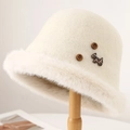 Cappello a secchiello in lana panna con bordo in finta pelliccia e decoro di terrier - M (56-58cm) / Bianco Latte