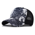 Détail de la casquette baseball avec imprimé THE JOIE et maille respirante à l'arrière - M (56-58cm) / Dégradé Bleu