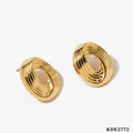 Golden hollow oval earrings with vertical wave texture and chunky geometric design - Threaded Oval Style (KDE2772) / Gold