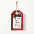 Panneau de porte Noël en bois avec texte O Come Let Us Adore Him et baies rouges - Accroche-porte Style A (O come let us adore Him)