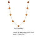 Dettaglio della collana placcata in oro con pietre ambrate e perle, incluse le dimensioni - Collana con Perline Arancioni (NC-1907G01)