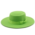 Cappello in feltro di lana verde neon a tesa larga con nastro abbinato e corona piatta - M (56-58cm) / Verde Frutta